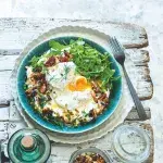 Turecká vejce se slanou granolou