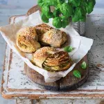 Parmazánové housky s pestem