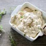 Bramborová kaše s cibulkou