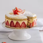 Nepečený jahodový dort