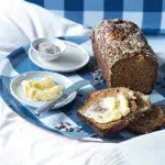 Řepný chlebíček s kozím sýrem