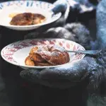 Croissant s karamelovými jablky