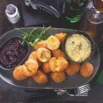 Smažené sýrové jednohubky