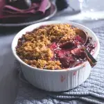 Švestkovo-hruškový krambl