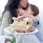 Čajové sendviče s mátou a okurkou