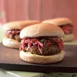 Vegetariánský burger s pickles