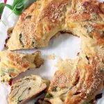 Plněný brioškový věnec