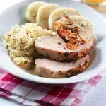 Klasické vepřo knedlo zelo Klasické vepřo knedlo zelo
