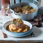 Vepřové ossobuco s pomerančovou gremolatou a mrkvovým pyré