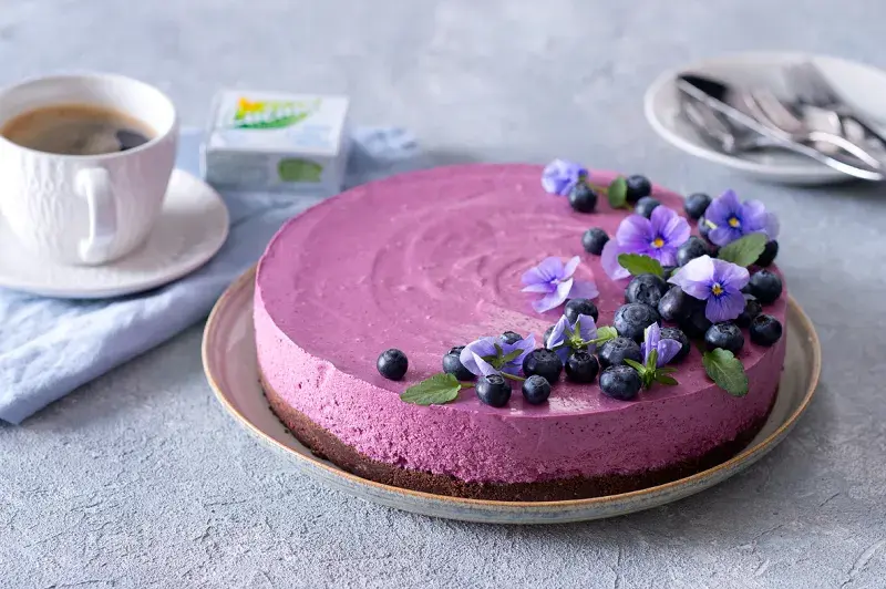 Nepečený borůvkový cheesecake