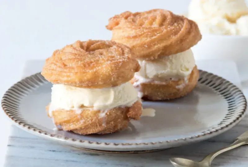 Nepečený dort s letním ovocem