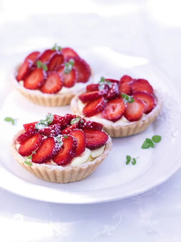 Jahodové košíčky s krémem