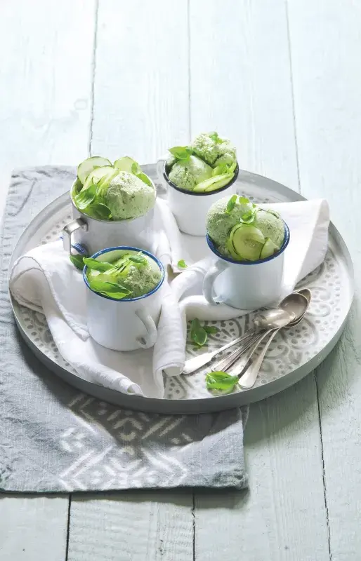 Mražený jogurt s okurkou