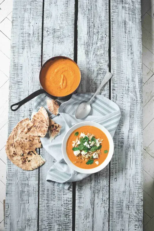Mrkvová polévka s fetou a quinoou