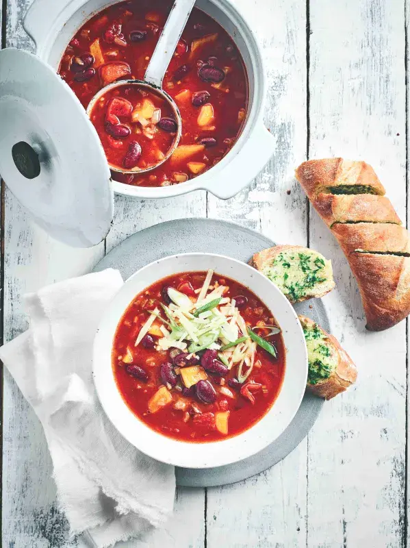 Polévka chili sin carne