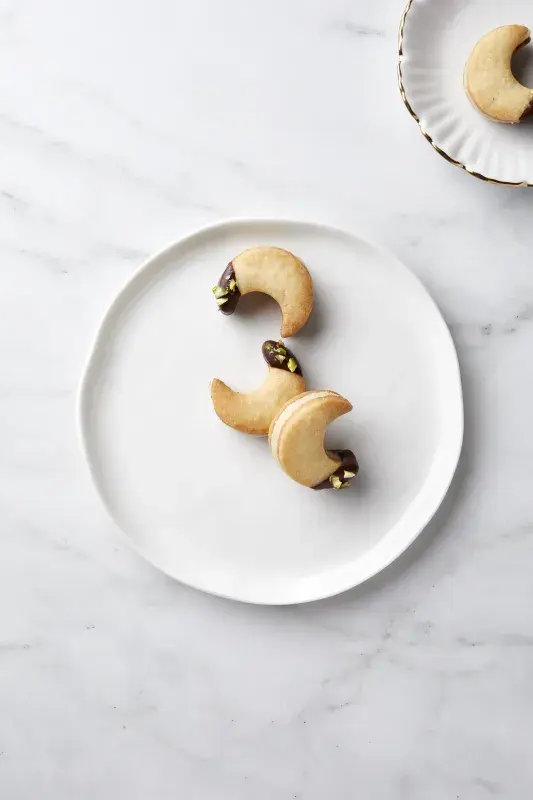 Linecké půlměsíčky s mandlovou nádivkou podle Ivety Fabešové