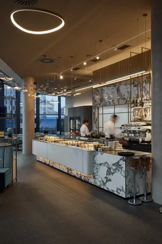 Iveta Fabešová otevřela na Masaryčce novou cukrárnu