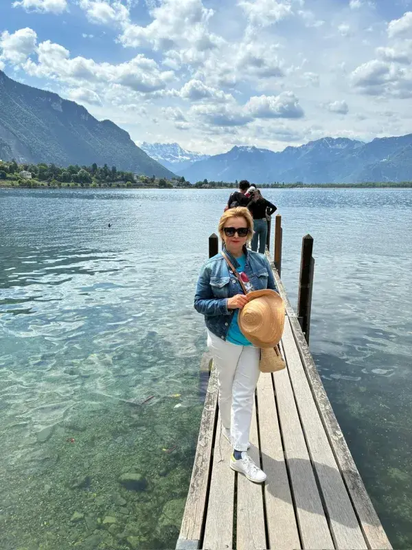 Žije na plno a ve formě se cíleně udržuje