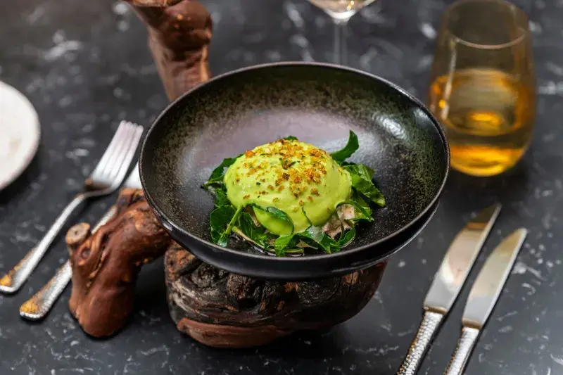 Ředkvičky, medvědí česnek, hořčice