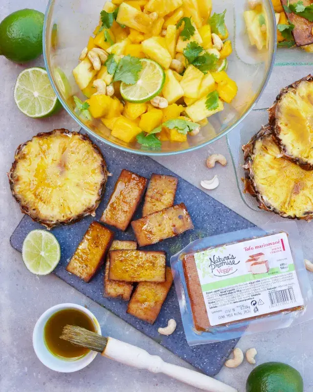 Grilované tofu s exotickou marinádou podle Celiaxmoni