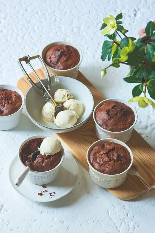 Čokoládový mug cake s mazancem