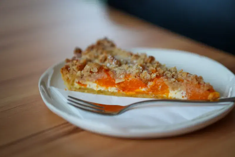 Meruňkový koláč - Káva od cesty 