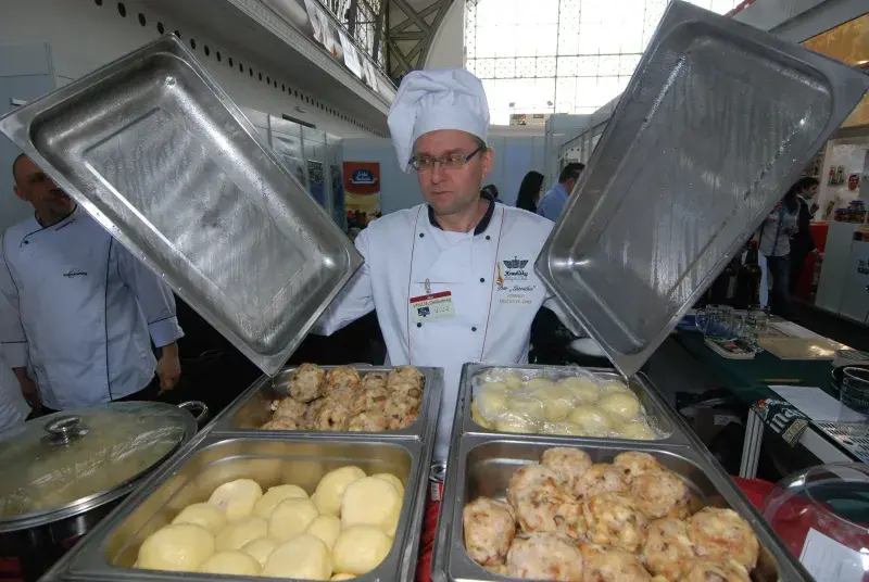 Knedlíky Láznička