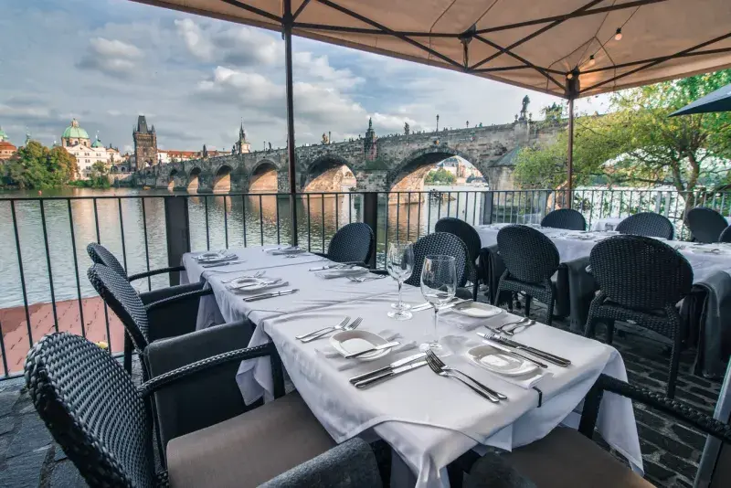 Dech beroucí výhled z restaurace Kampa Park