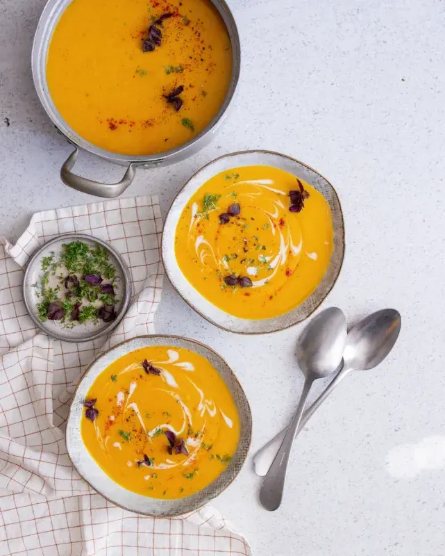 Dýňová polévka s kokosovým mlékem
