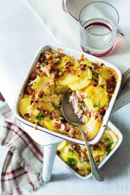 Francouzské brambory se sýrem