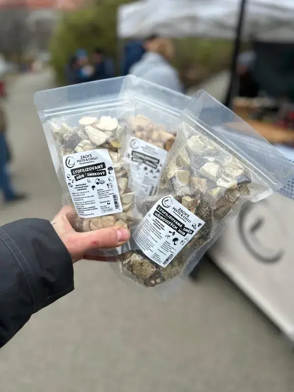 Sáček lyofilizovaných hub – takhle je u Zachyho můžete koupit