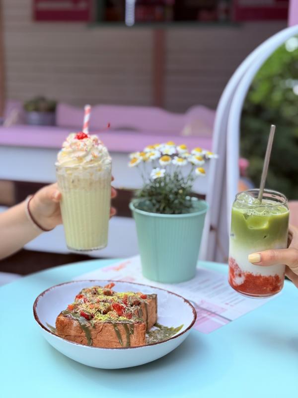 Bistro Fifties