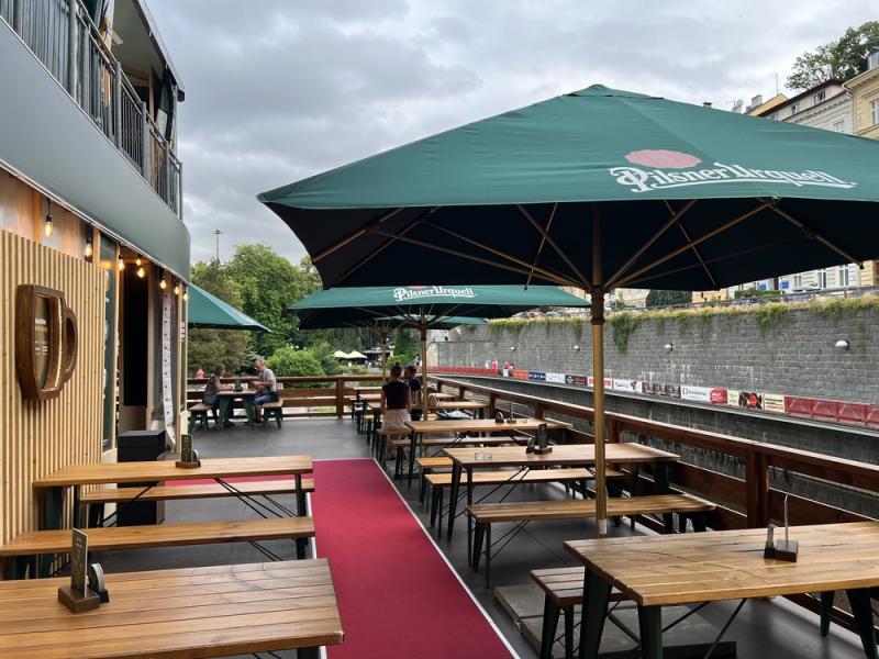 Pilsner Urquell Bar