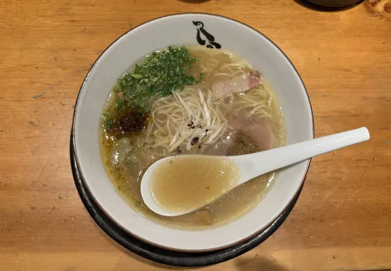 Ramen s nudlemi soba