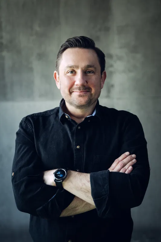 Ve svých restauracích vaří poctivou českou kuchyni. Jaké asi bude menu jeho nového podniku?