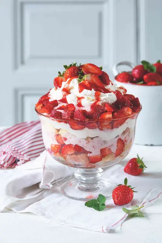 Jahodový trifle