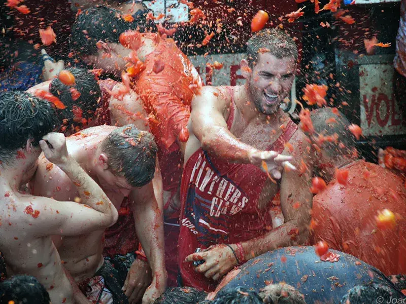 La Tomatina, svátek házení rajčat
