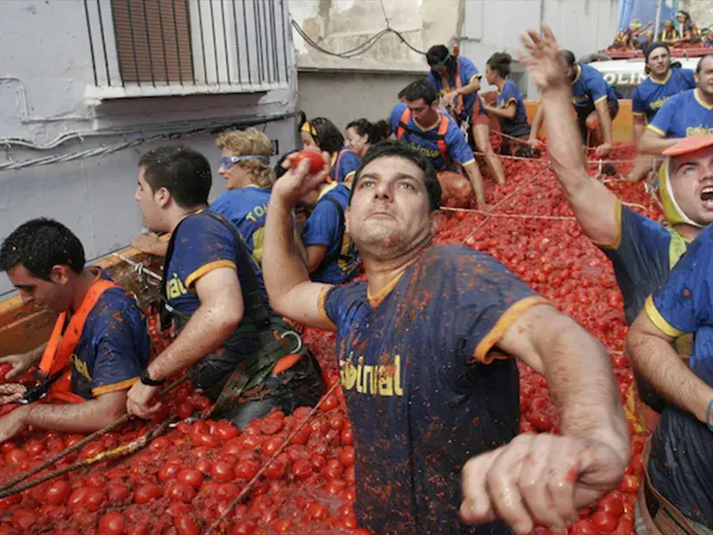 La Tomatina, svátek házení rajčat