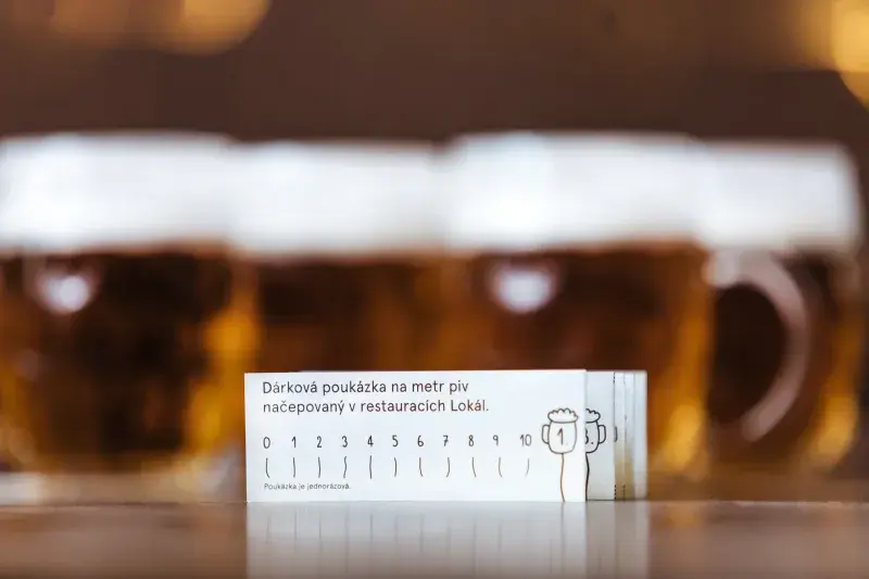 Metr piv v Lokálu