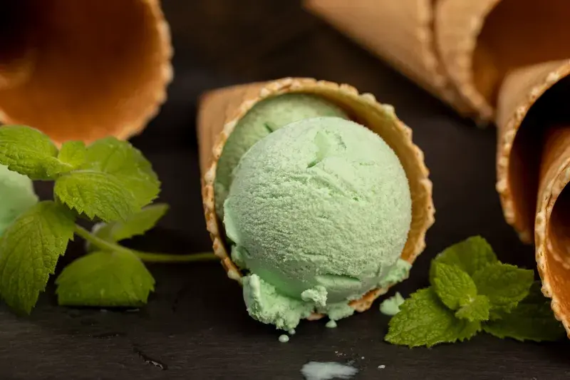 Mátová zmrzlina
