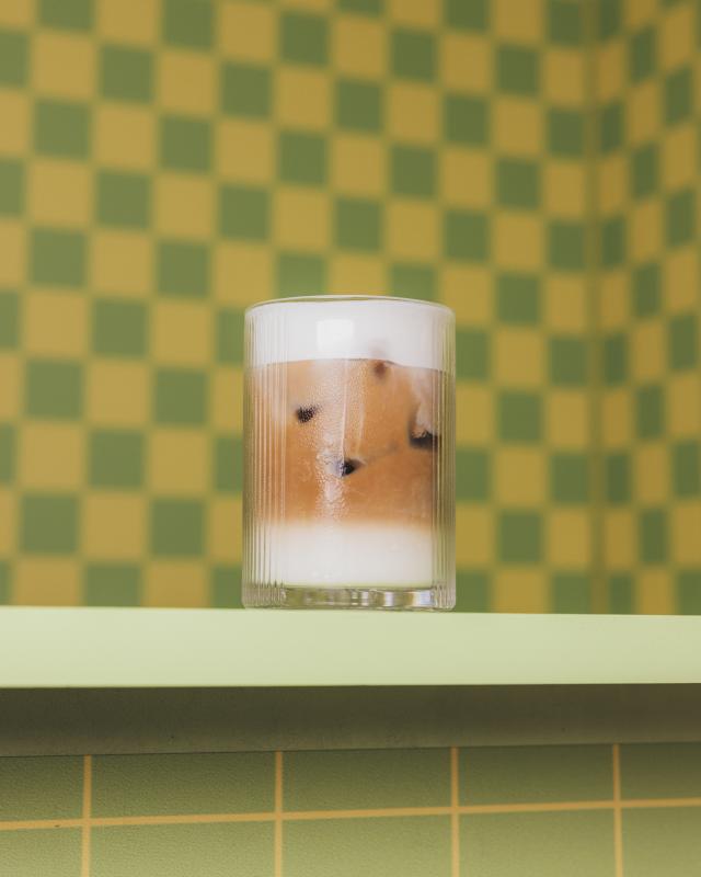 NESPRESSO_WW_IG_CANNES25_ORGA_SUMMER_COLLECTION_ICED_COFFEE_IMG_4X5_25_6.jpg