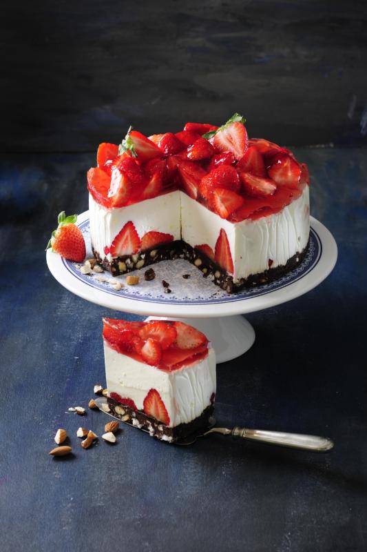 Nepečený cheesecake s jahodami