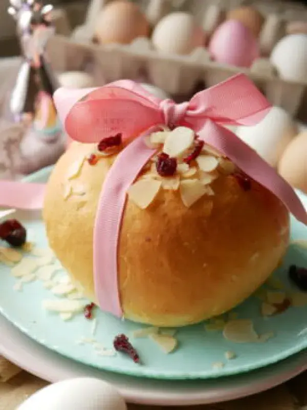 Bezlepkový velikonoční mazanec