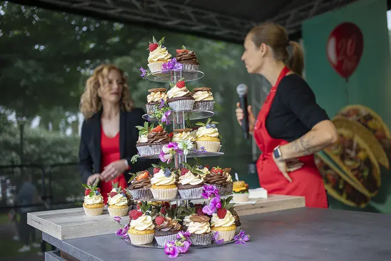 Narozeninový dort od Lelí's cupcakes