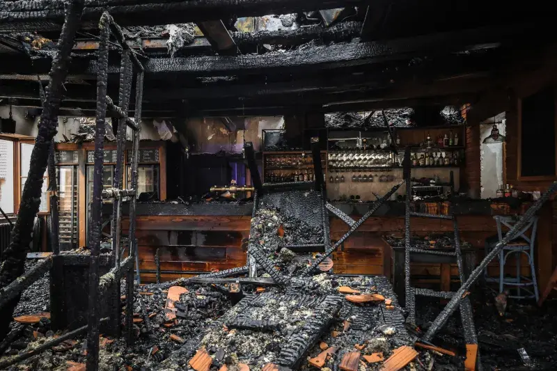 Angusfarm Soběsuky po požáru