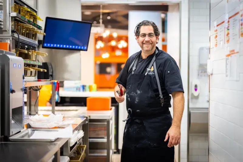 Peter Genna Popeyes restaurace