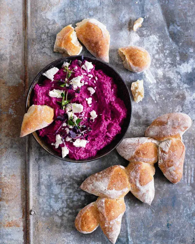 Řepová pomazánka s crème fraîche