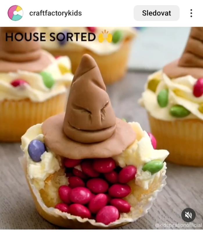 Plněné halloweenské cupcakes