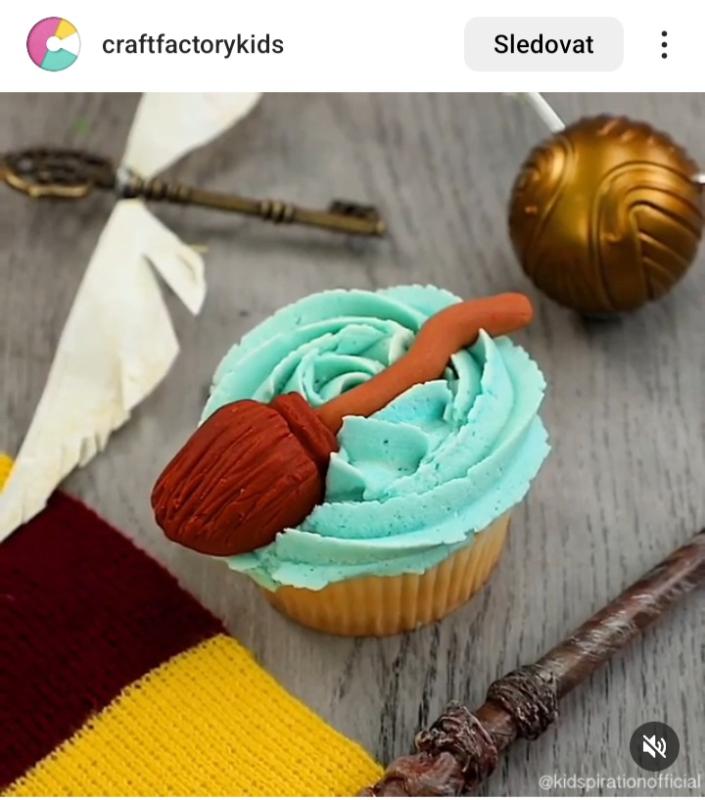 Halloweenský cupcake 