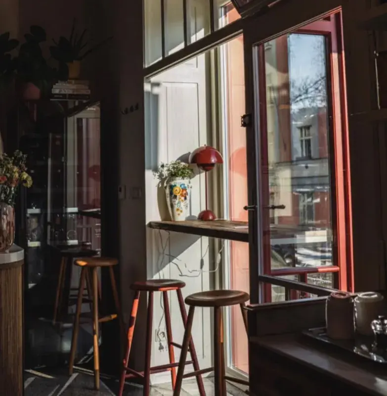 Citlivě zařízený interiér Bistra Šodó